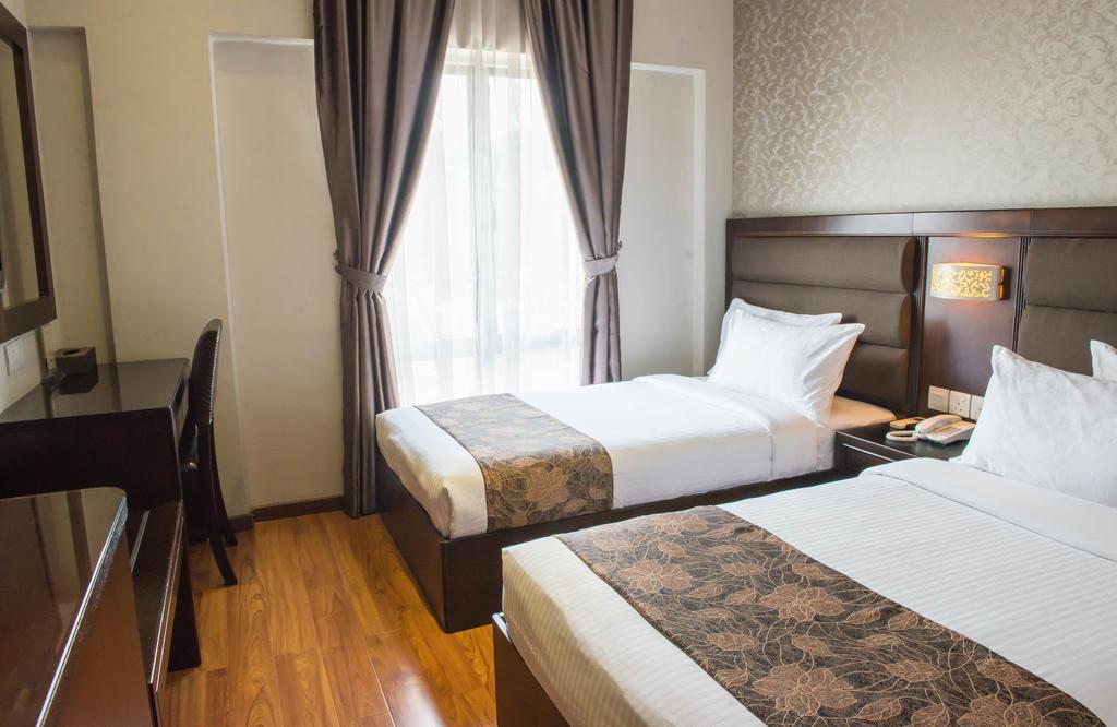 Castello Hotel Kulai Exteriér fotografie